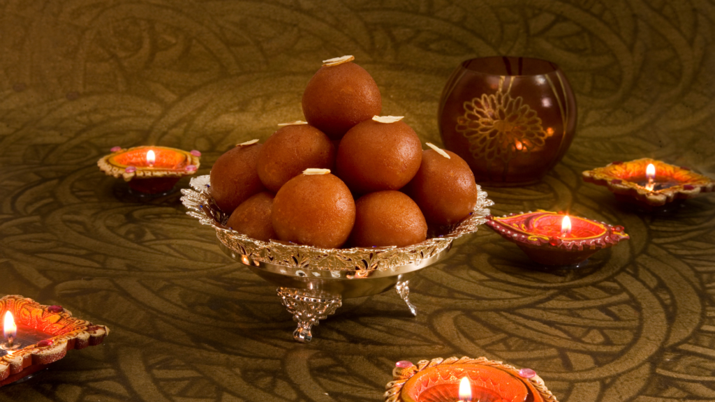 Indulge in four of the most popular North Indian desserts. From Gulab Jamuns to Kheer, we have it all!