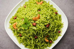 Palak Paneer Rice: A Healthy and Delicious Meal Option